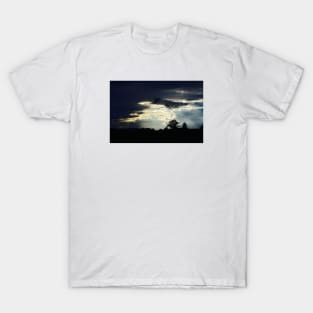 Landscape Switzerland 2 / Swiss Artwork Photography T-Shirt